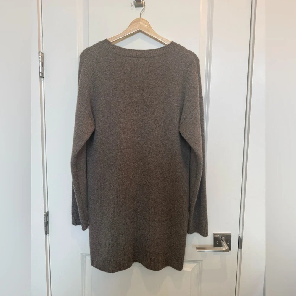 Reformation Women’ Sweater Dress - XS - Picture 4 of 9